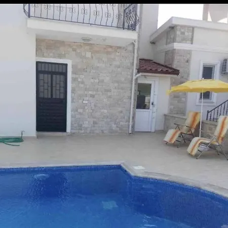 Captivating 2-bed Penthouse With Pool