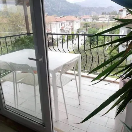 Captivating 2-bed Penthouse With Pool Dalyan