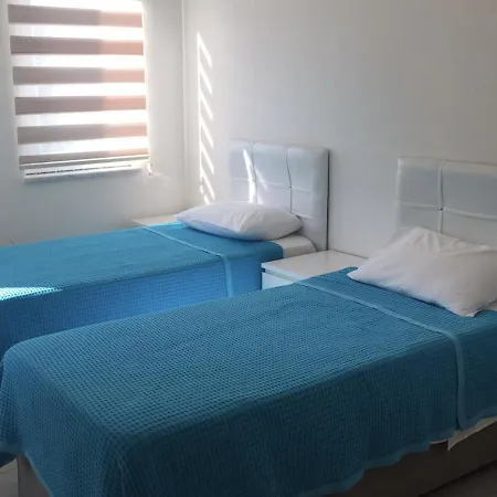 Captivating 2-bed Penthouse With Pool Dalyan